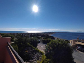 Maison avec vue mer, étang de Leucate et Pyrénées
